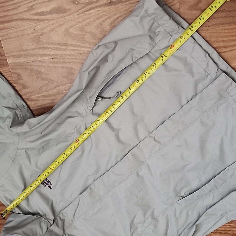 The north face windbreaker with hood lg - Picture 5 of 14